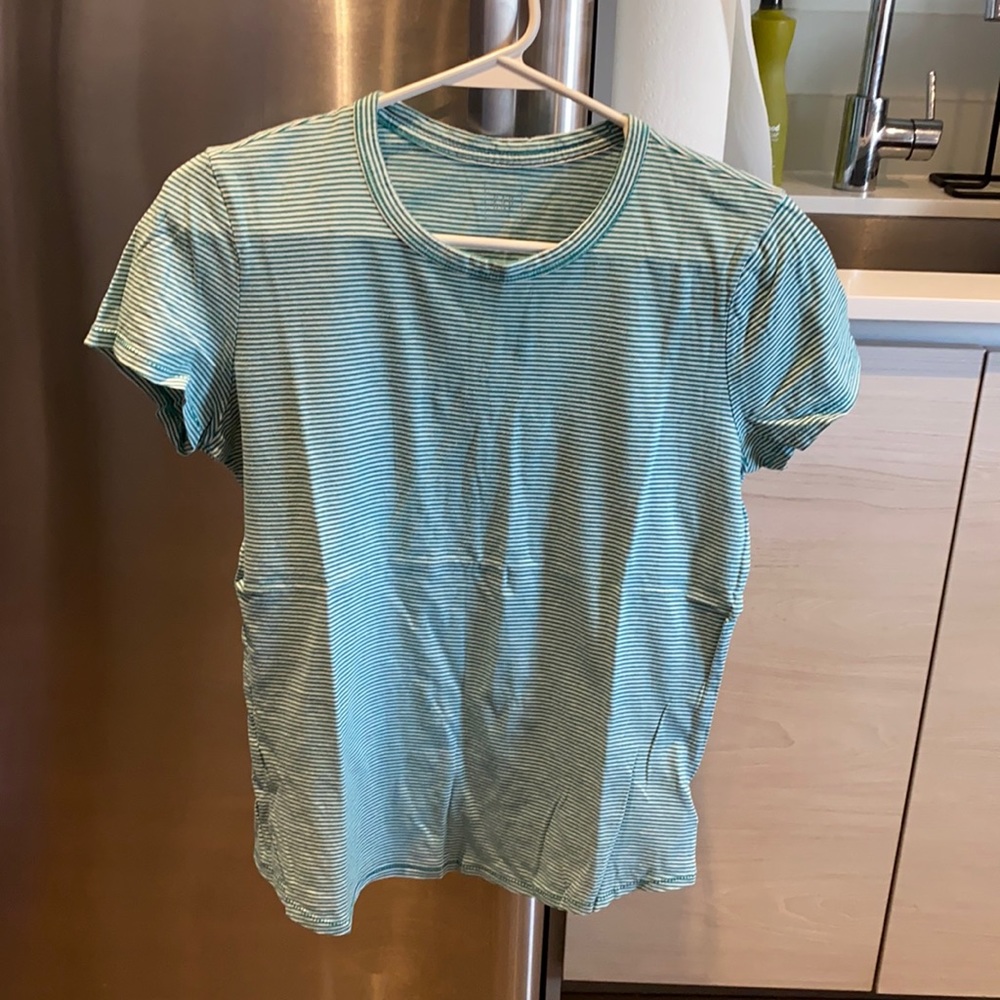 gap women’s size S green white striped short sleeve shirt used
